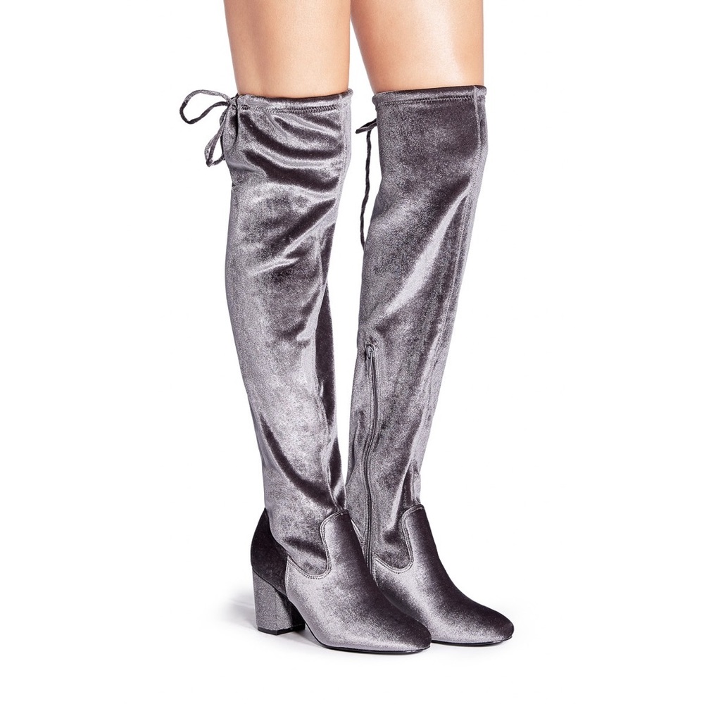 Shoe Dazzle Adina Faux Suede Heeled Boots in Grey Size 10, New w/o Box